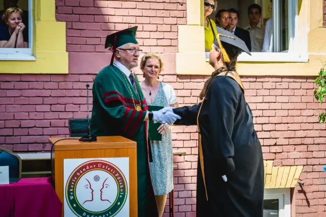 Diplomaoszt&oacute; 2019