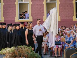 Diplomaoszt&oacute; 2024