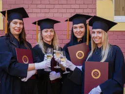 Diplomaoszt&oacute; 2024